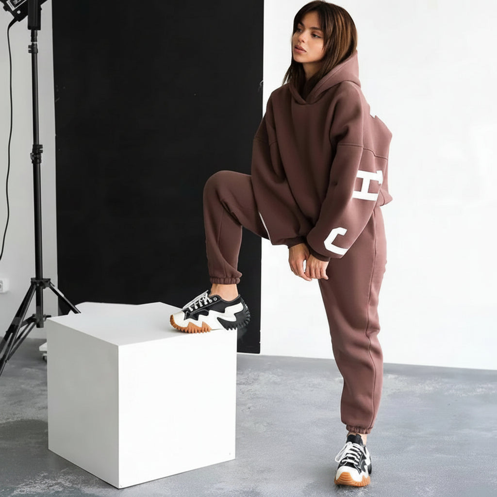 Cordless Hoodie Custom Logo Hoodies and Sweat Pants Jogger Set Woman,Women Tracksuit 2 Two Piece Set Sweatpants and Hoodie Set,W